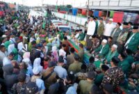 ISTIGHOSAH BANJIR ROB-Menteri Pekerjaan Umum (PU), Dody Hanggodo bersama Pejabat PU hadir langsung dalam Istighosah yang diadakan PCNU Demak, mewakili Presiden Prabowo Subianto. Dari Demak ada Wabup KH. Muhammad Badrudin, Ketua PCNU KH. Muhammad Amin, dll. Minggu (15/6). (Foto Ist).