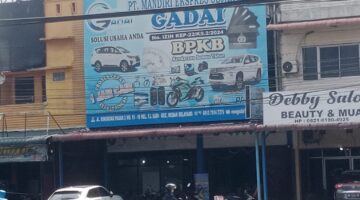 Wartawan Dihalangi dan HP Dirampas, Diteriaki Wartawan Bodong, Pelecehan Terhadap Jurnalis dan Dugaan Modus Penipuan Pegadaian Terbuka di Tengah Protes Debitur