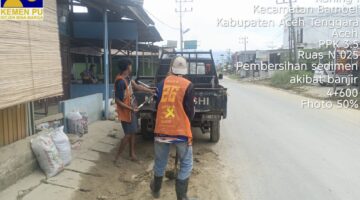 BPJN Aceh 3.5 Bersihkan Ruas Jalan Nasional Terdampak Banjir di Desa Kuning dan Lawe Tua Persatuan