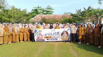 Police Go To School SMKN 1 Air Putih