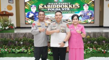 Sertijab Kabiddokkes Polda NTB, Kombes Iskandar Gantikan Kombes Komang Tresna
