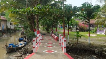 Pembangunan Jembatan Merah Putih di Ujung Kubu Rampung 100 Persen