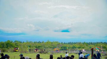 Buka Festival Layang-layang, Bupati Batu Bara Dorong Pelestarian Olahraga Tradisional dan Pengembangan Wisata*