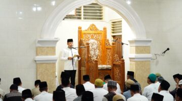 Dukung Program Polisi Bersama Masyarakat, Wakapolda NTB Gelar Subuh Keliling di Ampenan
